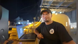 The Real Banting Setir! Dari Kesehatan ke Game: Perjalanan Inspiratif Kang Edi Mulyadi Menginisiasi Komunitas Garut Game Developer.